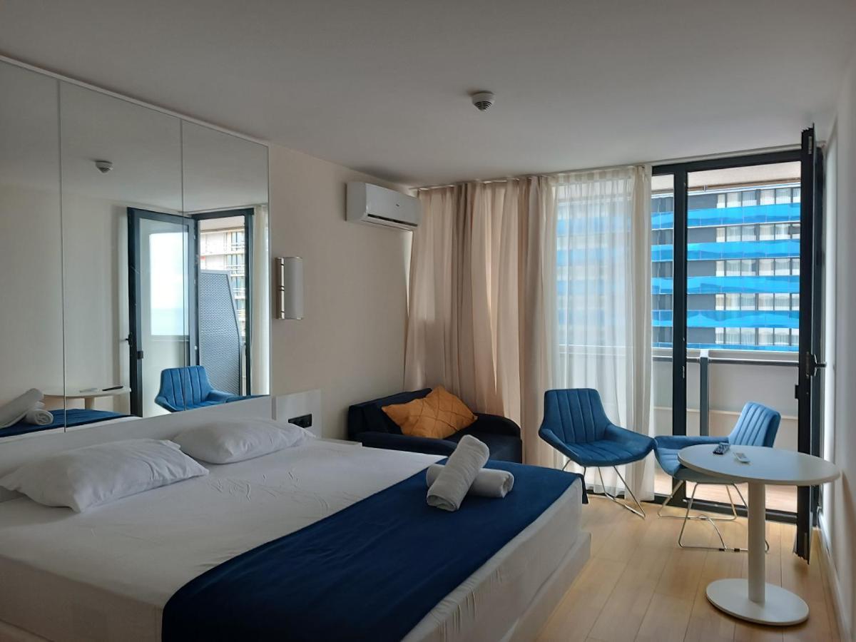 Orbi City Aparthotel Batumi Exterior foto