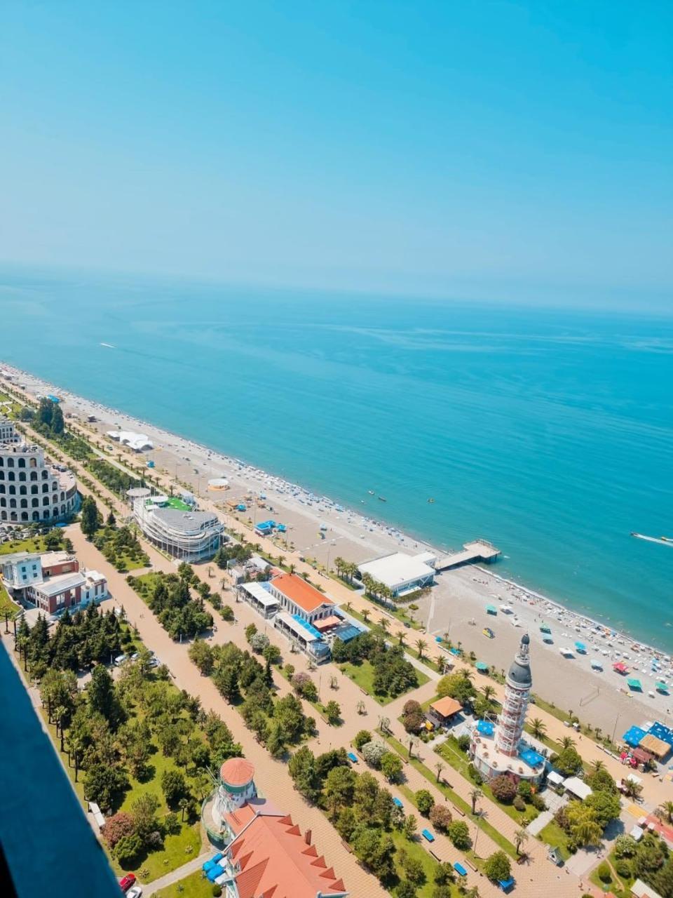 Orbi City Aparthotel Batumi Exterior foto